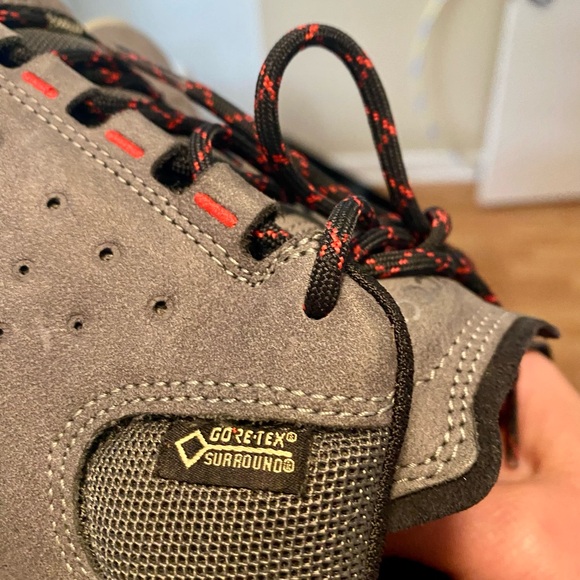 Ecco Biom Goretex Sneakers/ hiking shoes - Picture 4 of 4